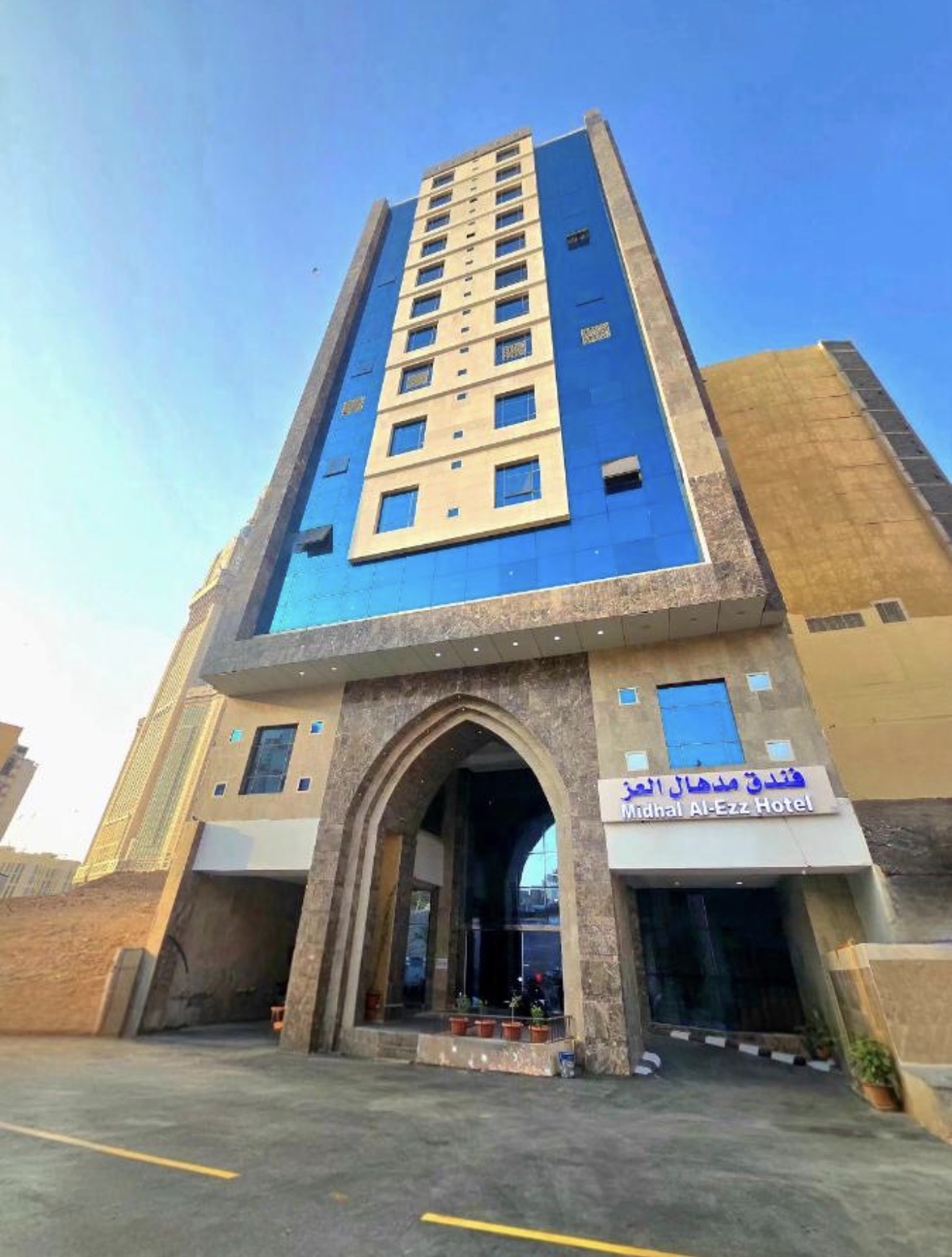 MİDHAL AL EZZ AJYAD 1